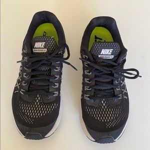 Nike Zoom Pegasus 32 Black Size 7.5
